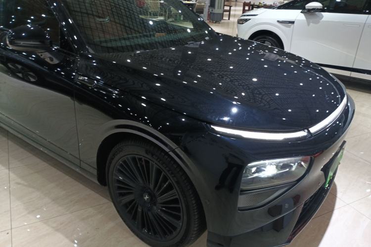 Used XPeng G9 2025 625 Long-Range Max Front Right 45 Deg