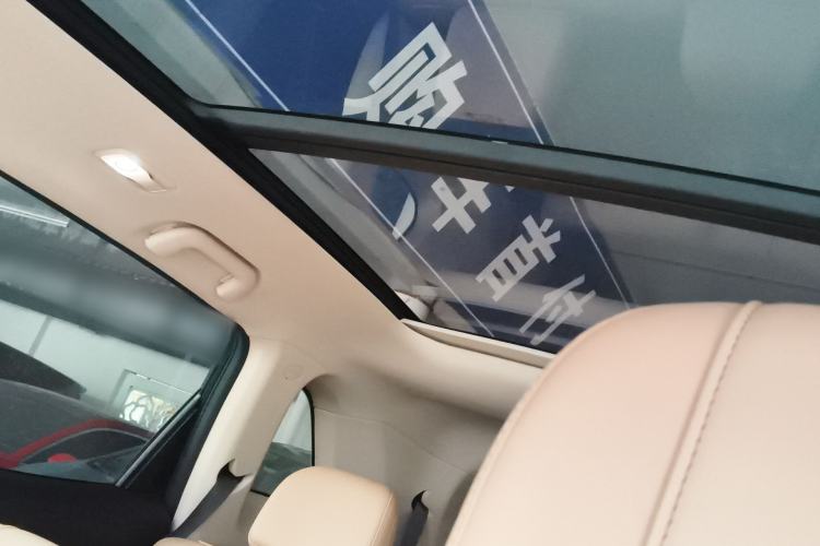 Used Landian E5 PLUS 2025 120km Standard Travel Custom Edition 7 Seats Headliner