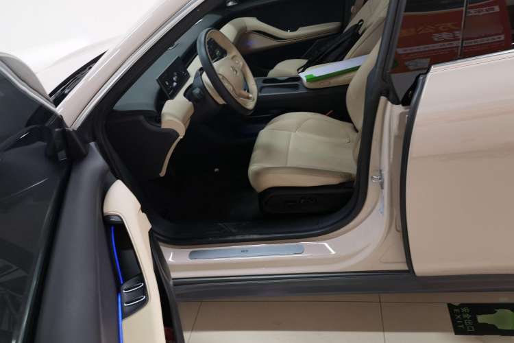 Used Nio ET5 2022 75 kWh
