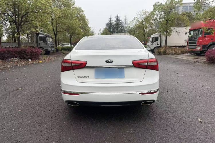 Used Kia Cadenza 2013 2.4L Business Sunroof Version China IV Standard
