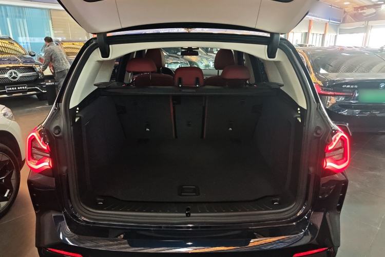 Used BMW iX3 2024 Leading Model