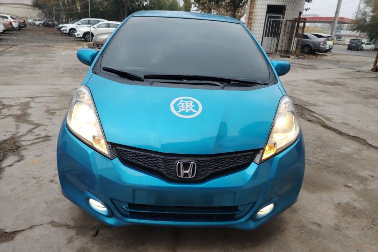 Used Honda Fit 2011 1.3L manual Comfort version