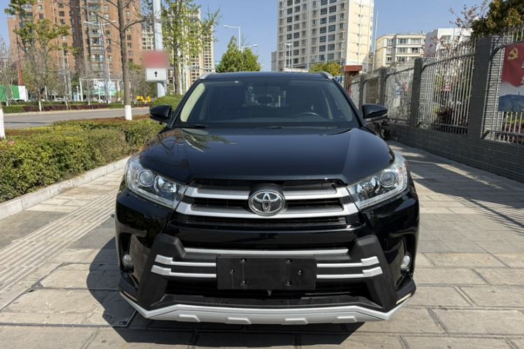 Used Toyota Highlander 2018 2.0T Four-Wheel Drive Elite Edition 7 Seats China VI Standard