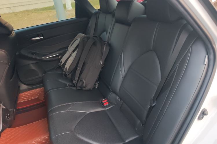 Used Toyota Avalon 2019 Dual-Engine 2.5L Luxury Edition China VI Standard Left Rear Seat