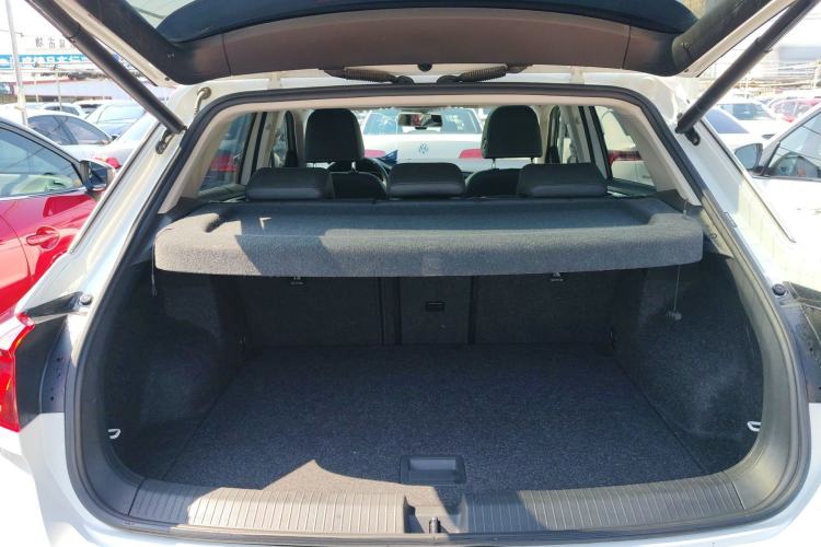 Used Volkswagen T-ROC 2020 280TSI DSG Two-Wheel Drive Comfort Version Trunk