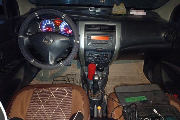 Used Nissan Livina 2013 1.6XE Manual Comfort Edition