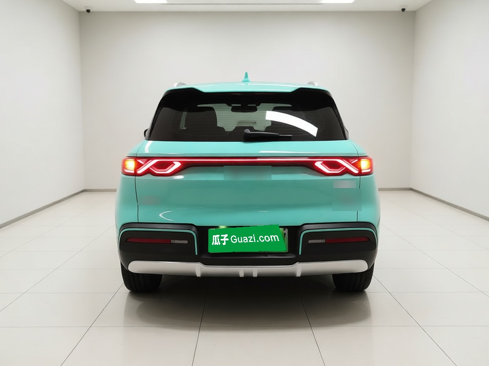 BYD Yuan UP 2025 Intelligent Driving Version 401 km Leading Edition — снимка 5