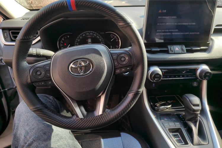 Used Toyota RAV4 2021 2.0L CVT Two-Wheel Drive Fashion Edition Steering Wheel