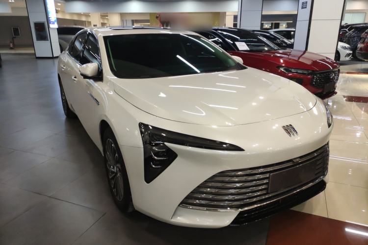 Used Buick LaCrosse 2023 28T Prestige Edition
