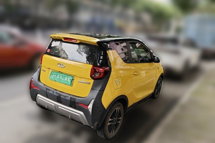 Used Chery QQ Little Ant 2022 Revised Version Sweet Pink Edition Half-Sugar Version Lithium Iron Phosphate 30.7 kWh 30 kW 301 km