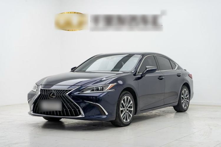 Used Lexus ES 2022 300h Excellence Edition