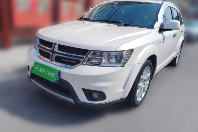 Used Dodge Journey 2013 2.4L Two-Wheel Drive Luxury Version