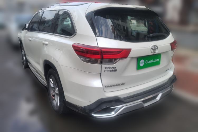 Used Toyota Highlander 2018 2.0T Four-Wheel Drive Luxury Edition 7 Seats China V Emission Standard