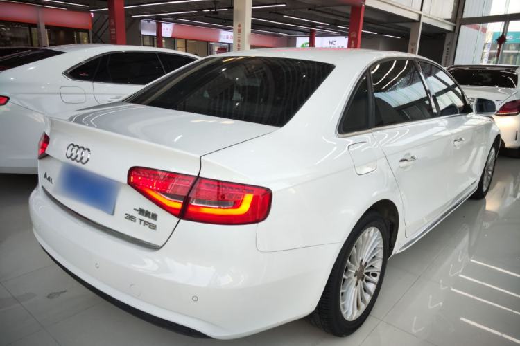 Used Audi A4L 2016 35 TFSI Collector's Edition Automatic Standard Model Rear Right 45 Deg