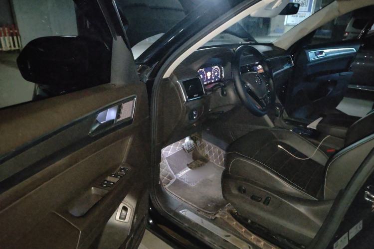 Used Volkswagen Teramont 2020 330TSI Two-Wheel-Drive Luxury Edition China VI Standard Driver Seat