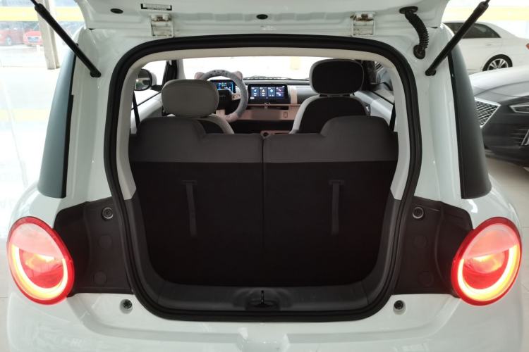 Used CHANGAN NEVO Lumin 2022 301km Honey-Sweet Version
