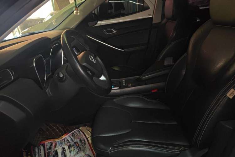 Used JMC Yusheng S330 2016 1.5L GTDi Automatic Two-Wheel Drive Flagship Edition Left Front Seat