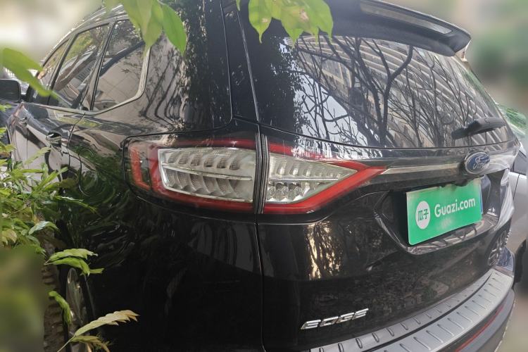 Used Ford Edge 2018 EcoBoost 245 Two-Wheel-Drive Titanium 7-Seater China V Standard
