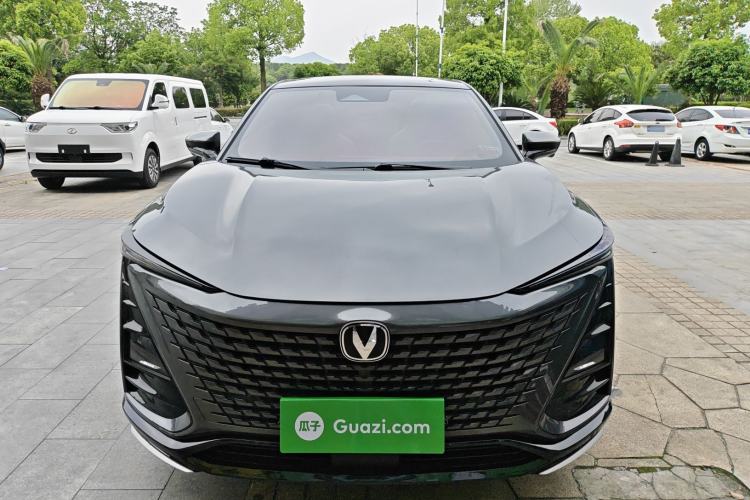 Used CHANGAN UNI-T 2023 Second-Generation 1.5T Prestige Model Front