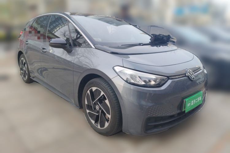 Used Volkswagen ID.3 2025 Smart Edition Outstanding Model Front Right 45 Deg