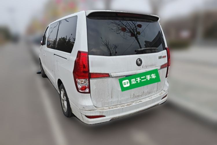 Used FORTHING Lingzhi PLUS 2021 Travel Edition 2.0L Manual Luxury 7-Seater
