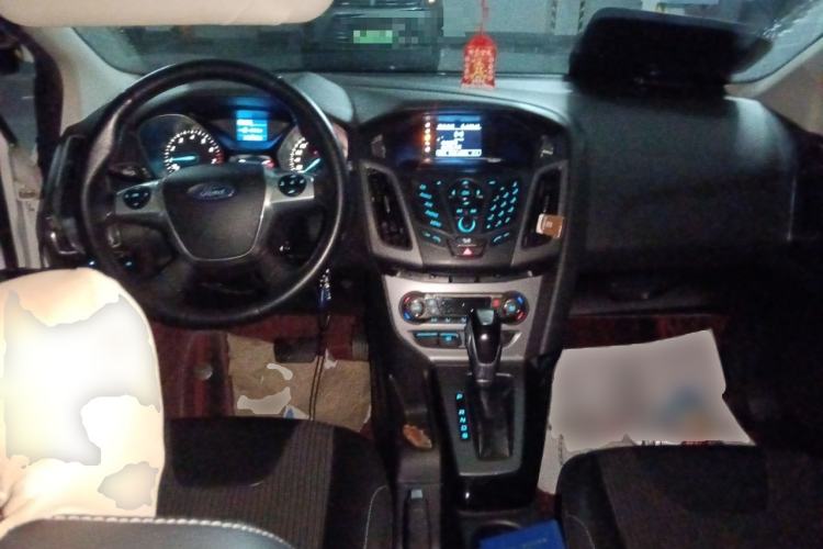 Used Ford Focus 2012 Hatchback 1.6L Automatic Fashion Edition