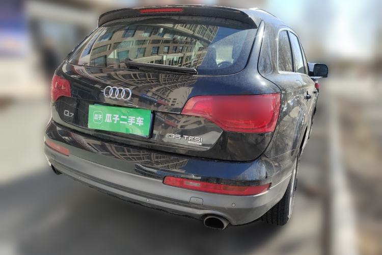 Used Audi Q7 2015 35 TFSI Ambition Edition Rear Right 45 Deg