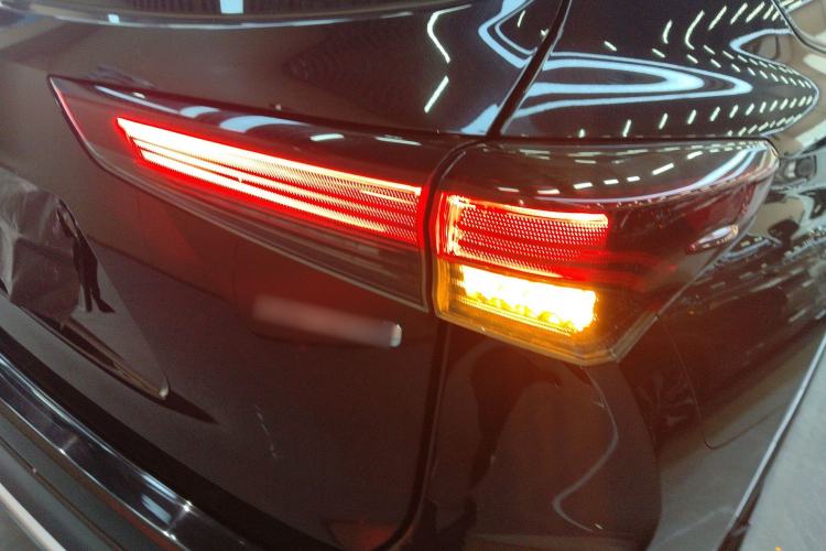 Used Toyota Crown Kluger 2023 2.5L HEV Two-Wheel Drive Entry Version (5 Seats)