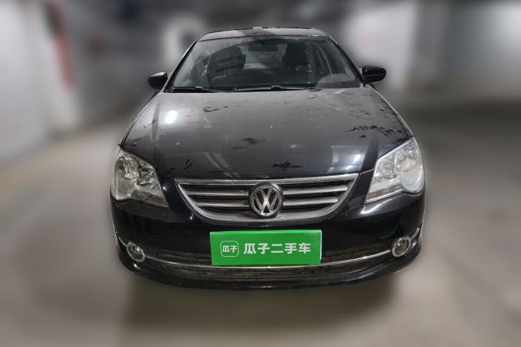 Used Volkswagen Bora 2011 1.6L Manual Comfort Version Front