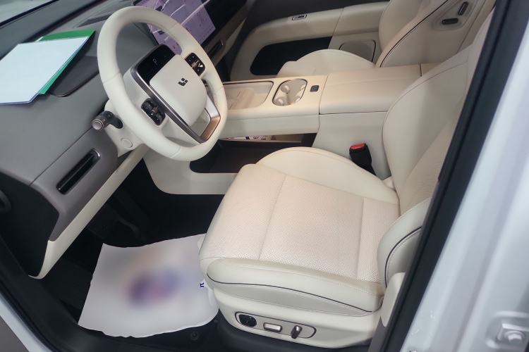 Used Li Auto i6 2025 Model Two-Wheel-Drive Standard Type Driver Seat