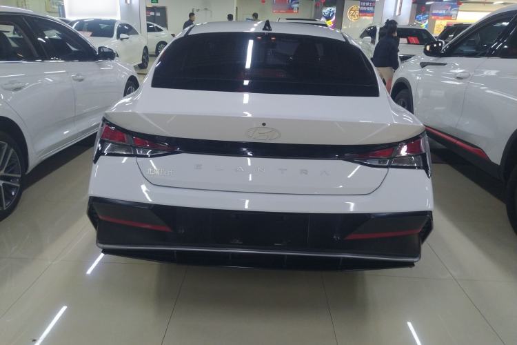 Used Hyundai Elantra 2023 1.5L CVT GLX Elite Edition
