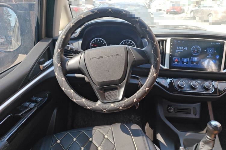 Used FORTHING Lingzhi 2025 M5 1.6L Short Wheelbase Practical 5-Seat Model
