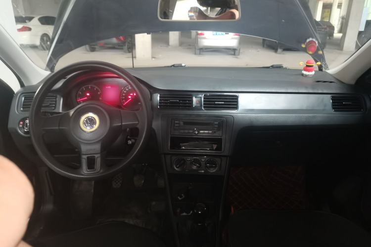 Used Volkswagen Santana 2015 1.4L Manual Fashion Edition Center Console