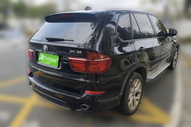 Used BMW X5 2013 xDrive35i Leading Model Rear Right 45 Deg