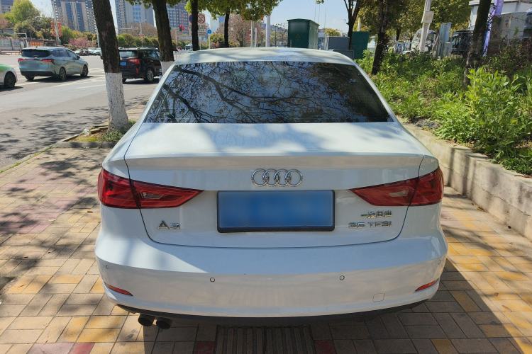 Used Audi A3 2014 Limousine 35 TFSI Automatic Advanced Model
