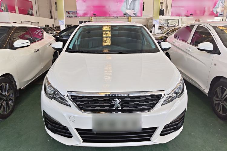 Used Peugeot 308 2018 1.6L Automatic Luxury Edition Front