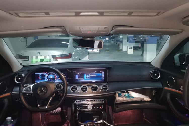 Used Mercedes-Benz E-Class 2016 E 200 L Sport Edition Headliner