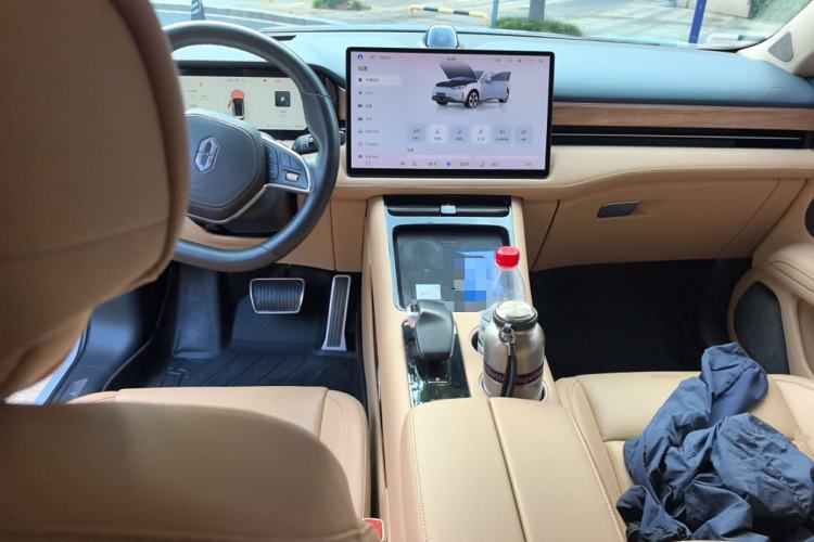 Used Hima AITO M5 2022 Pure Electric Rear-Drive Standard Edition Center Console