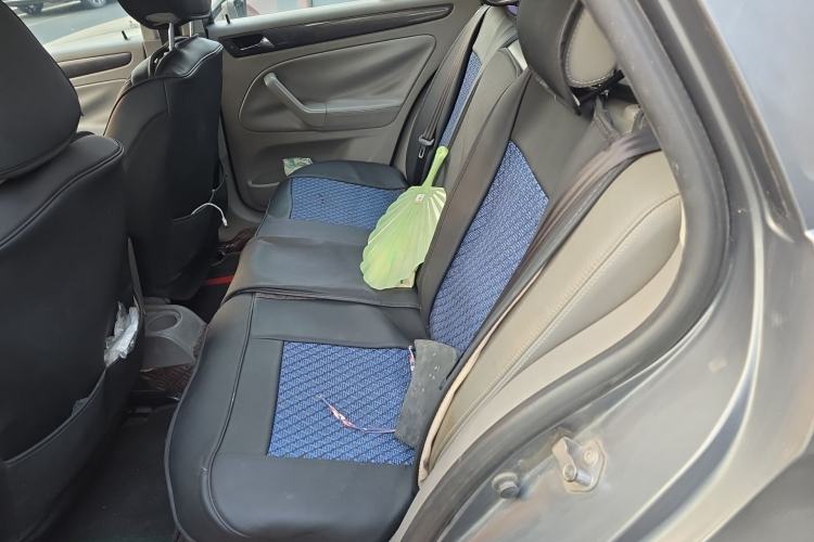 Used Volkswagen Bora 2012 1.6L Manual Comfort Model
