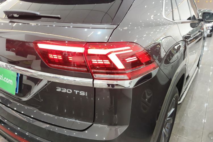 Used Volkswagen Teramont X 2022 330TSI Two-Wheel-Drive Luxury Edition Right Rear Taillight