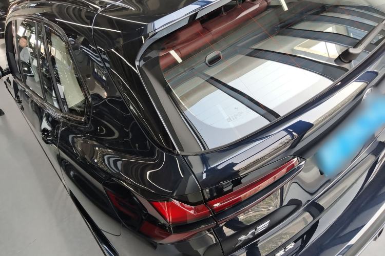 Used BMW X5 2023 xDrive 30Li Luxury M Sport Night Edition Package
