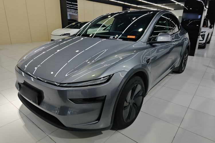 Used Tesla Model Y 2025 Rear-Wheel-Drive Version