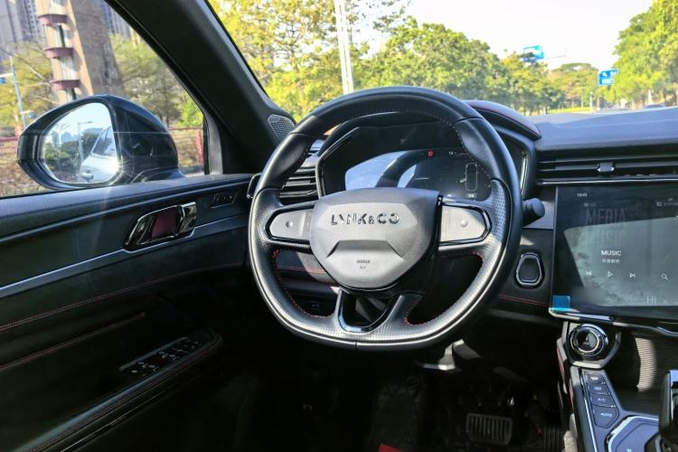 Used Lynk & Co 05 2020 2.0TD Four-Wheel Drive HypeHalo