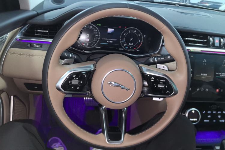 Used Jaguar XFL 2024 2.0T P250 Two-Wheel Drive Prestige Luxury Edition Steering Wheel