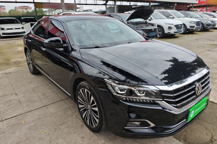 Used Volkswagen Passat 2020 330TSI Luxury Edition China VI