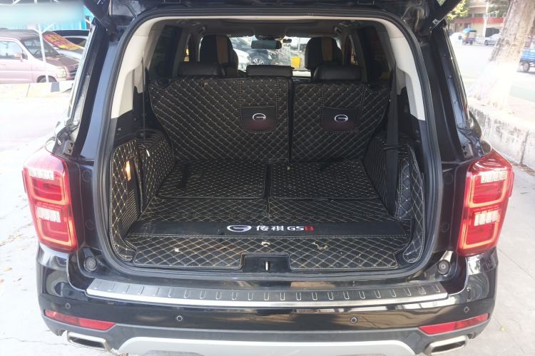 Used GAC Trumpchi GS8 2017 320T Four-Wheel Drive Luxury Smart Connectivity Version (7 Seats)
