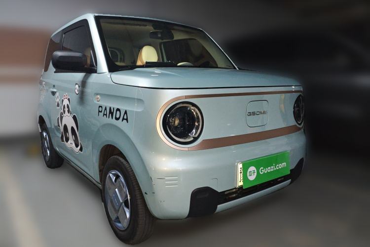 Used Geely Galaxy Panda 2023 Panda Mini 200km Endurance Bear
