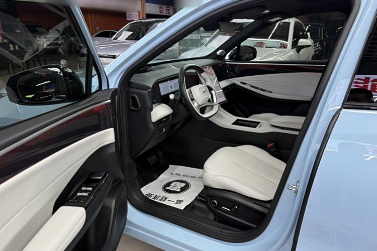 Used Geely Galaxy L7 2023 1.5T 115 km Starship
