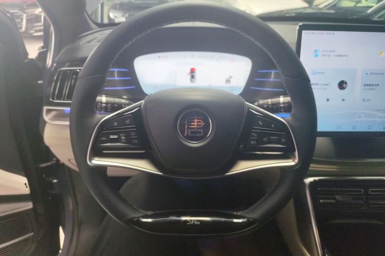 Used BYD Tang New Energy 2022 DM-p 215KM Four-Wheel Drive Flagship Model Steering Wheel