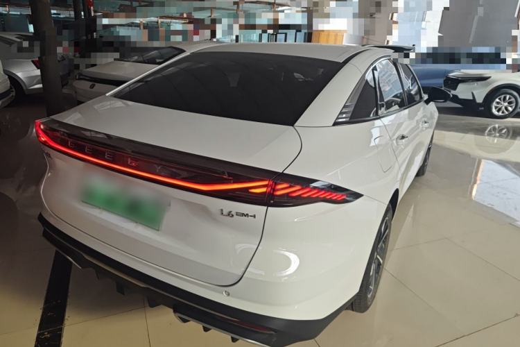 Used Geely Galaxy L6 2025 EM-i 140km Starship Edition